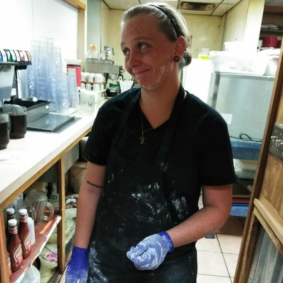 Meet your Posher, Destanee - Picture 3 of 10